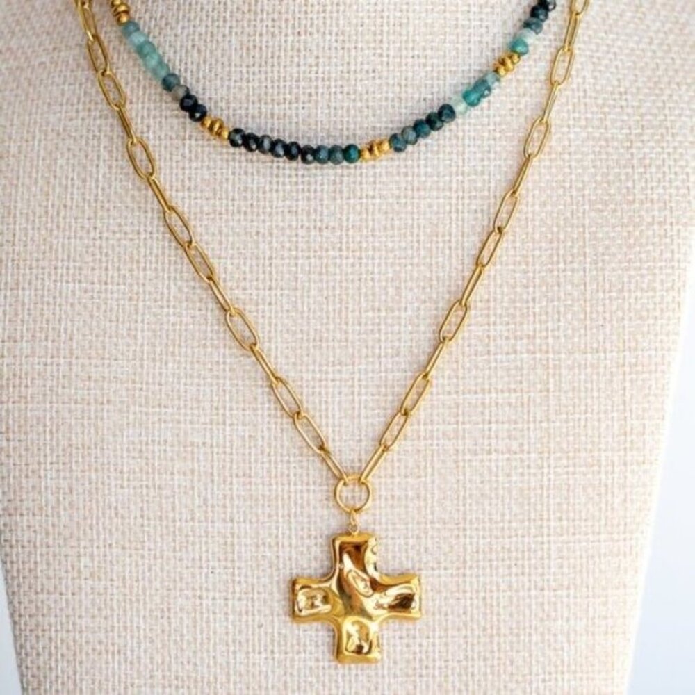Cross Pendant Necklace Waterproof Chunky Gold Cross Necklace Layering Necklace - Picture 9 of 10